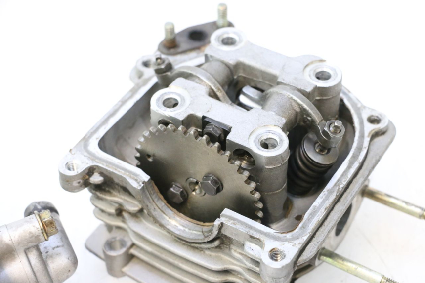 photo de CULASSE PEUGEOT KISBEE 4T 50 (2010 - 2017) - Pièce contrôlée