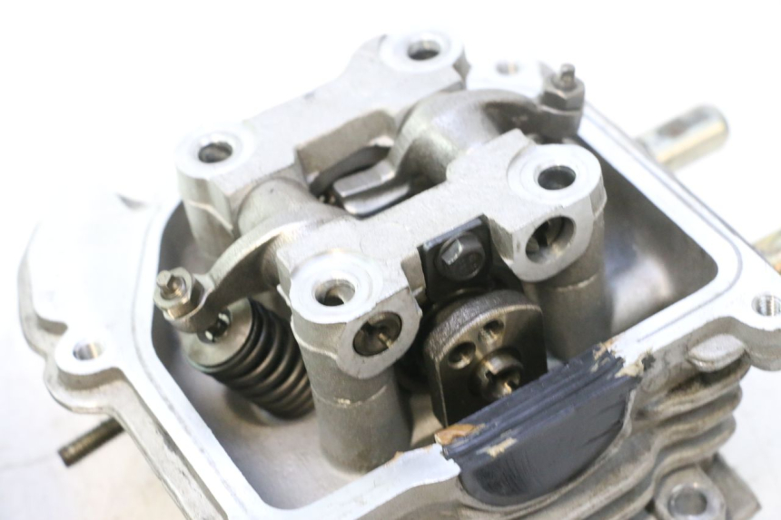 photo de CULASSE PEUGEOT KISBEE 4T 50 (2018 - 2022) - Zoom état d’usage