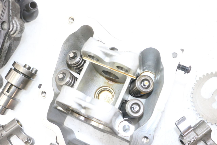 photo de CULASSE PIAGGIO MP3 LT 300 (2010 - 2016)
