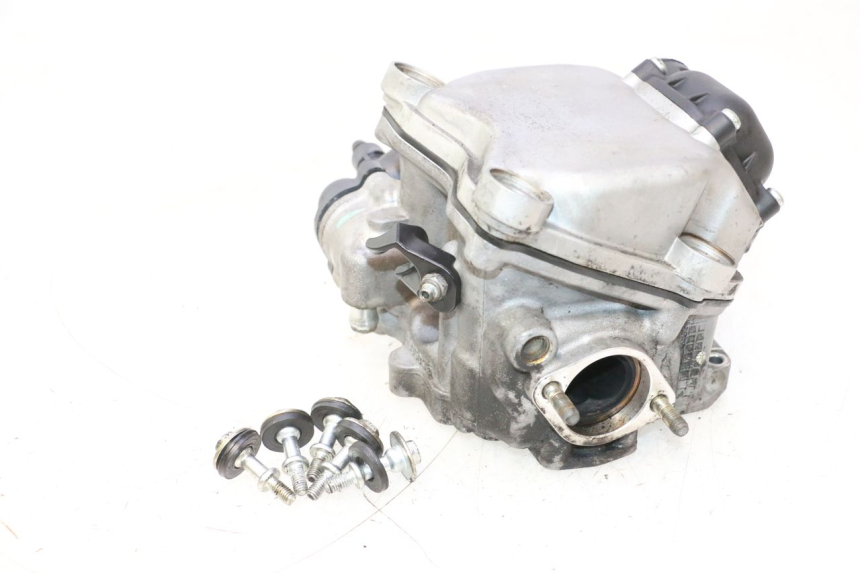 photo de CULASSE PIAGGIO MP3 LT 300 (2010 - 2016) - Vue d’ensemble