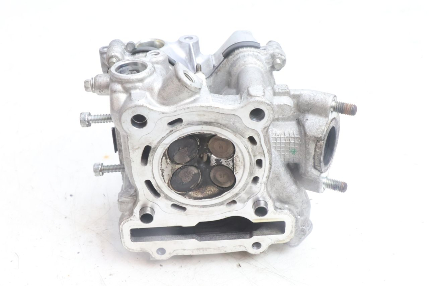 photo de CULASSE YAMAHA N-MAX NMAX 125 (2021 - 2024) - Gros plan technique