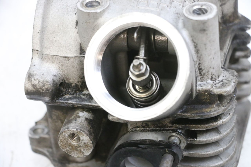 photo de CULASSE SYM ORBIT III 3 4T 50 (2021 - 2025) - Vue rapprochée