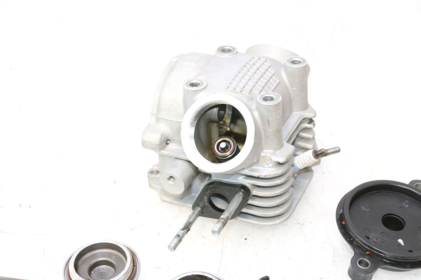 photo de CULASSE SYM ORBIT III 3 4T 50 (2021 - 2025) - Vue d’ensemble