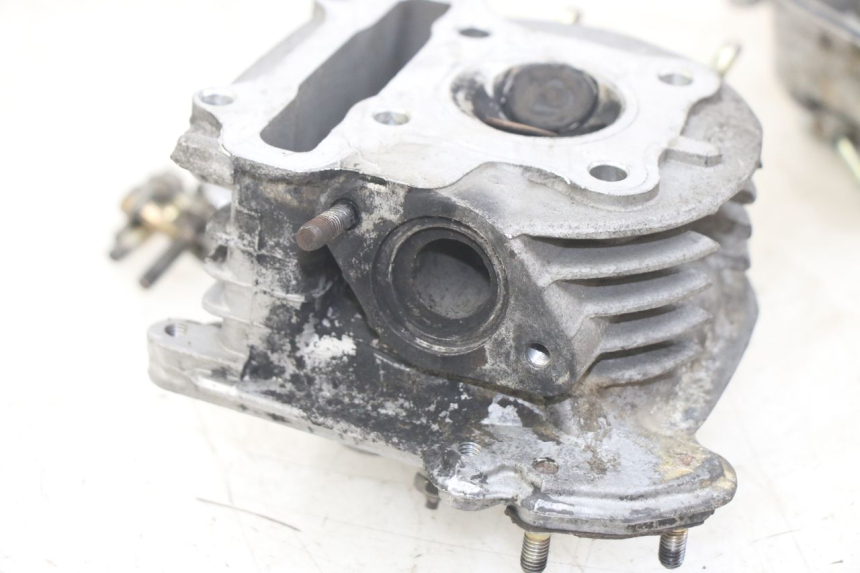 photo de CULASSE PEUGEOT KISBEE 4T 50 (2010 - 2017)