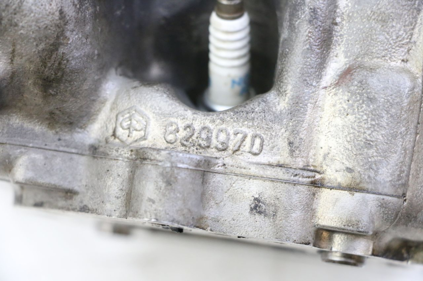 photo de CULASSE PIAGGIO VESPA GRANTURISMO 200 (2004 - 2005)