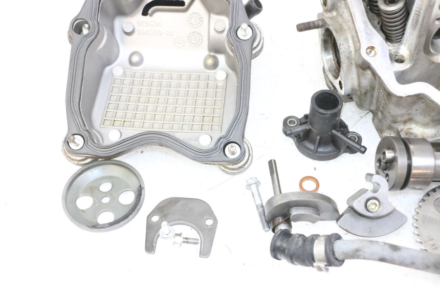 photo de CULASSE PIAGGIO VESPA GRANTURISMO 200 (2004 - 2005)