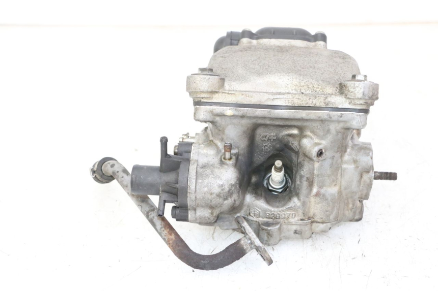 photo de CULASSE PIAGGIO VESPA GRANTURISMO 200 (2004 - 2005)