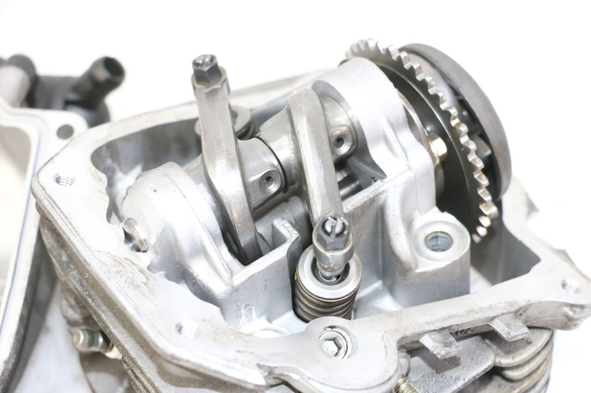 photo de CULASSE PIAGGIO VESPA LX 150 (2005 - 2013)