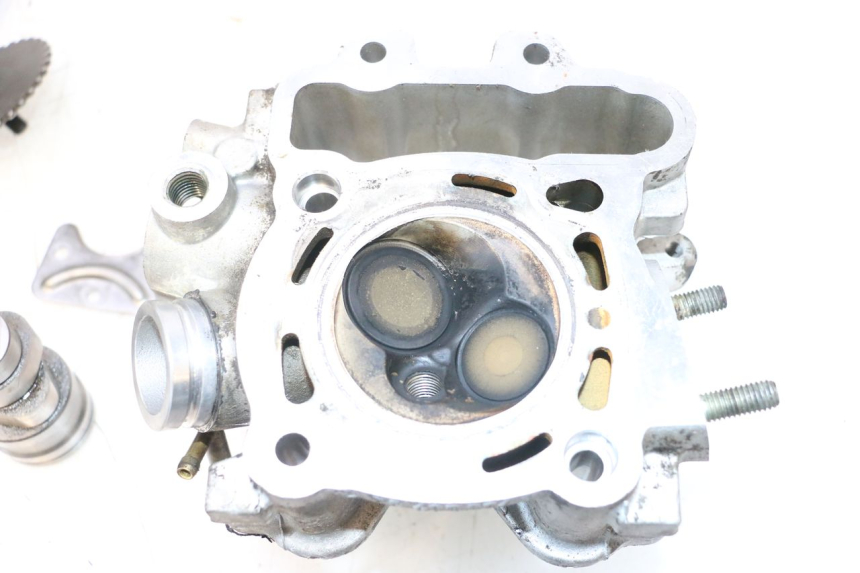 photo de CULASSE PEUGEOT SATELIS COMPRESSOR K15 125 (2006 - 2009) - Photo complémentaire