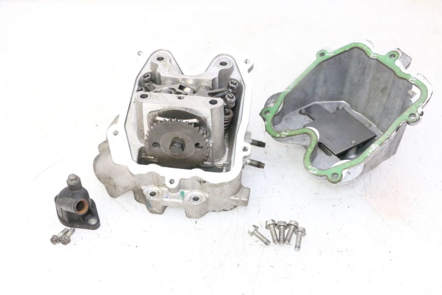 photo de CULASSE PEUGEOT SATELIS 125 (2013 - 2018)