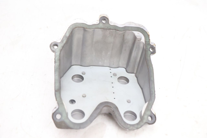 photo de CULASSE PEUGEOT SATELIS 125 (2006 - 2009) - Photo complémentaire