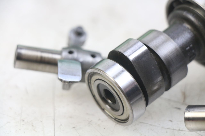 photo de CULASSE SUZUKI SIXTEEN 125 (2008 - 2010) - Points de fixation