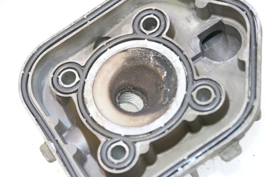photo de CULASSE PEUGEOT SPEEDFIGHT LC 50 (1996 - 2002) - Autre angle de vue