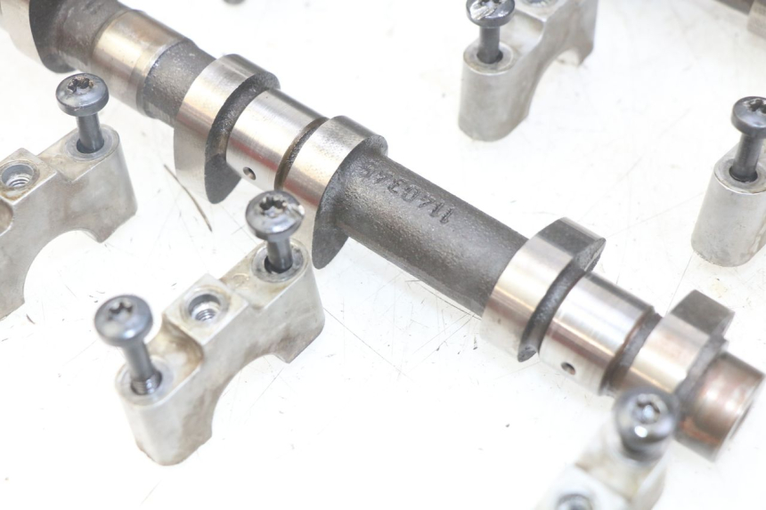 photo de CULASSE TRIUMPH SPRINT ST 955 (1999 - 2001)