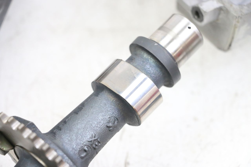 photo de CULASSE SUZUKI GSX E 250 (1982 - 1983)