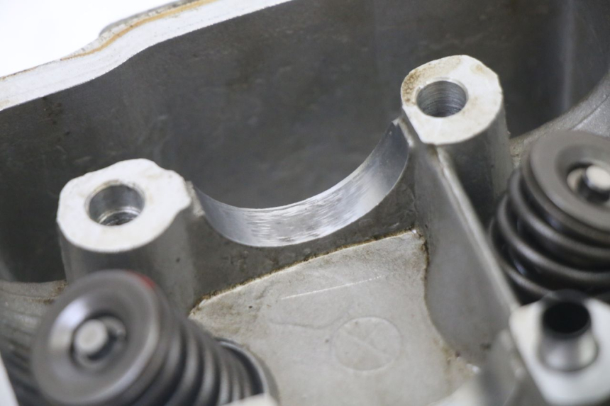 photo de CULASSE PEUGEOT V-CLIC VCLIC 50 (2007 - 2013)