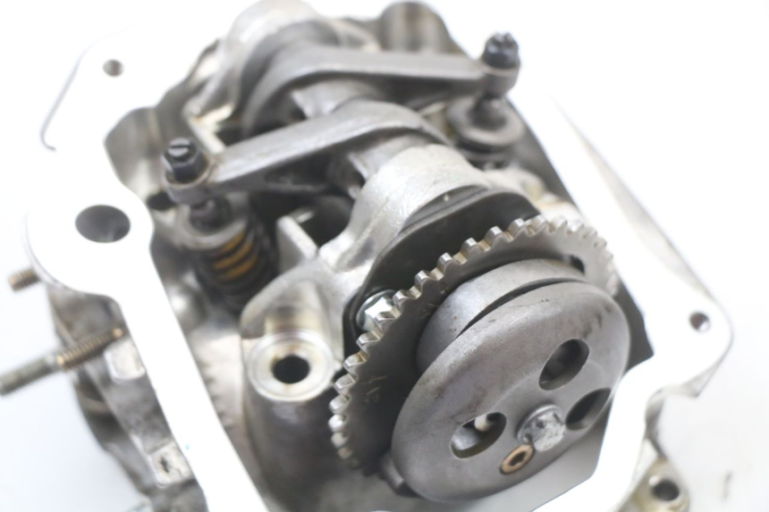 photo de Cylinder head PIAGGIO VESPA LX 125 (2005 - 2010) - Zoom composants