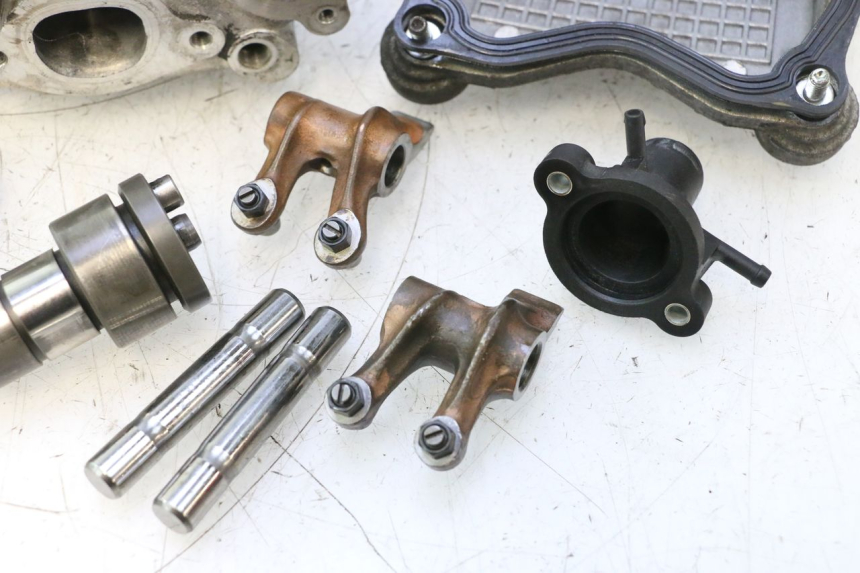 photo de CULASSE PIAGGIO X9 EVOLUTION 125 (2003 - 2007) - Vue d’ensemble