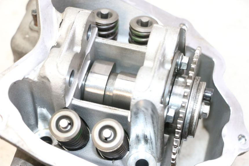 photo de CULASSE PIAGGIO XEVO - X EVO 125 (2007 - 2016)