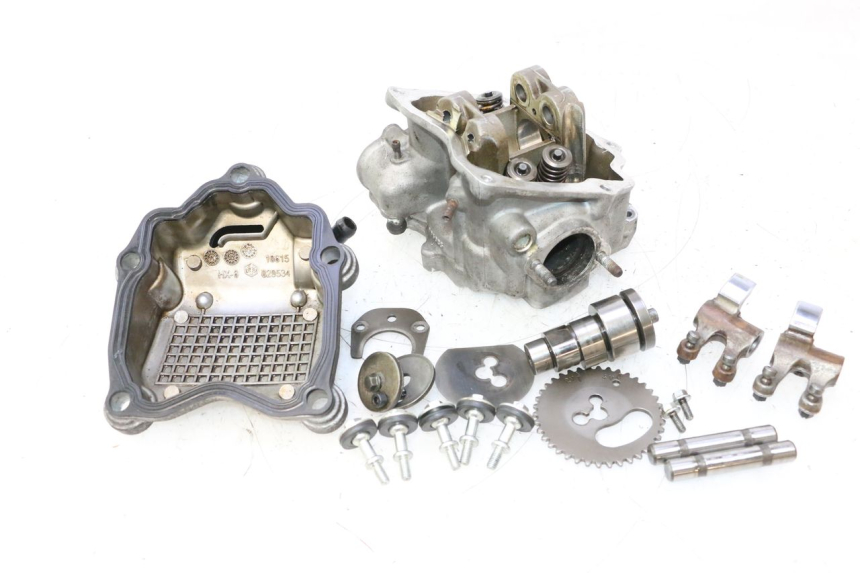 photo de CULASSE PIAGGIO XEVO - X EVO 125 (2007 - 2017) - Vue principale
