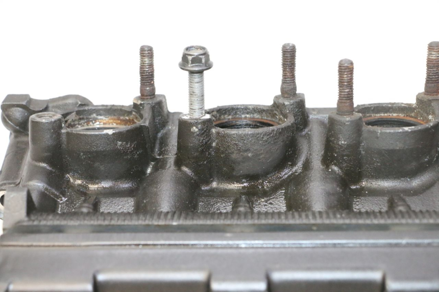 photo de CULASSE YAMAHA XJ6 600 (2008 - 2016)