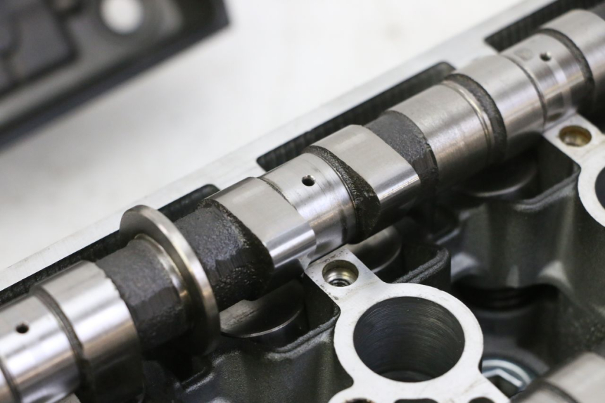 photo de CULASSE YAMAHA XJ6 600 (2008 - 2016)