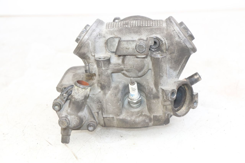 photo de CULASSE YAMAHA YP MAJESTY 125 (1998 - 2001)