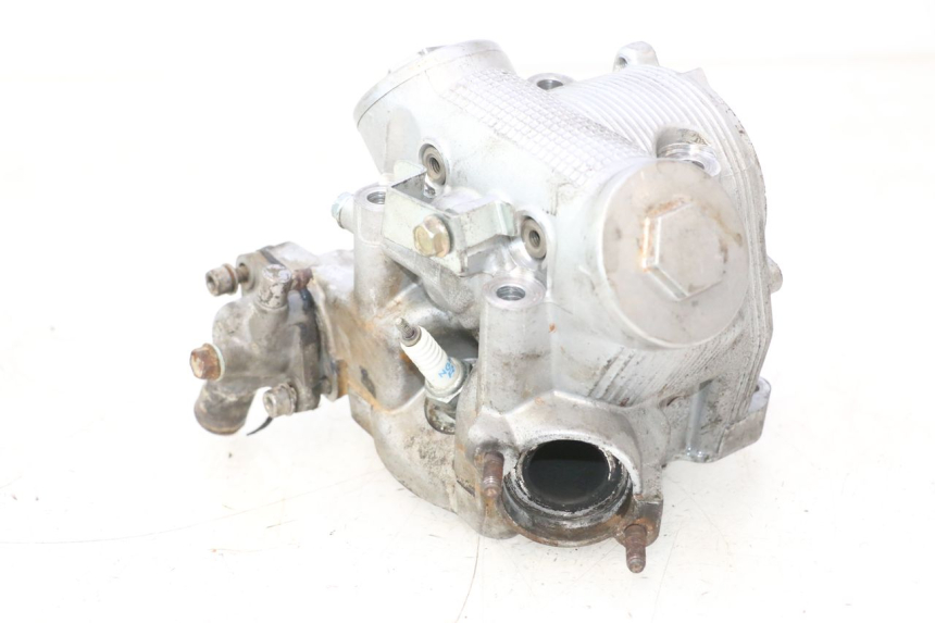 photo de CULASSE YAMAHA YP MAJESTY 125 (1998 - 2001) - Vue d’ensemble