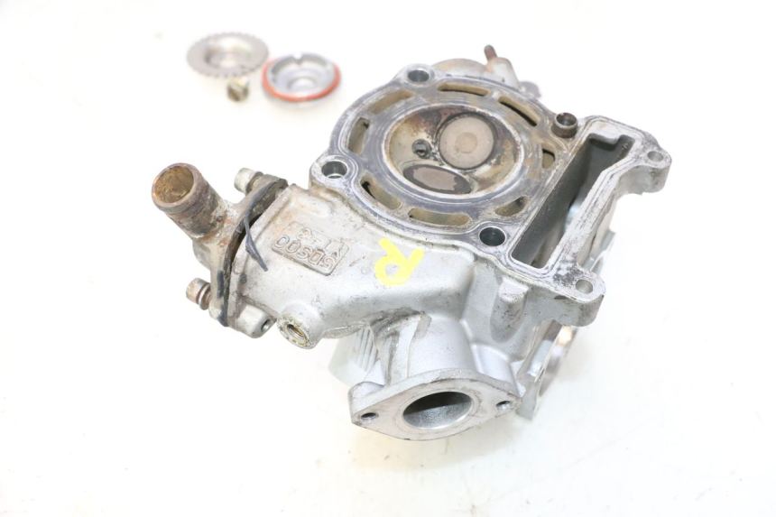 photo de CULASSE YAMAHA YP MAJESTY 125 (1998 - 2001) - Marquages et références