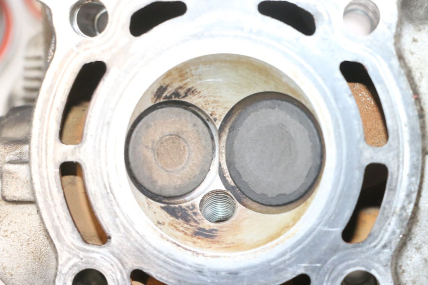 photo de CULASSE YAMAHA YP MAJESTY 125 (2007 - 2010) - Détails caractéristiques