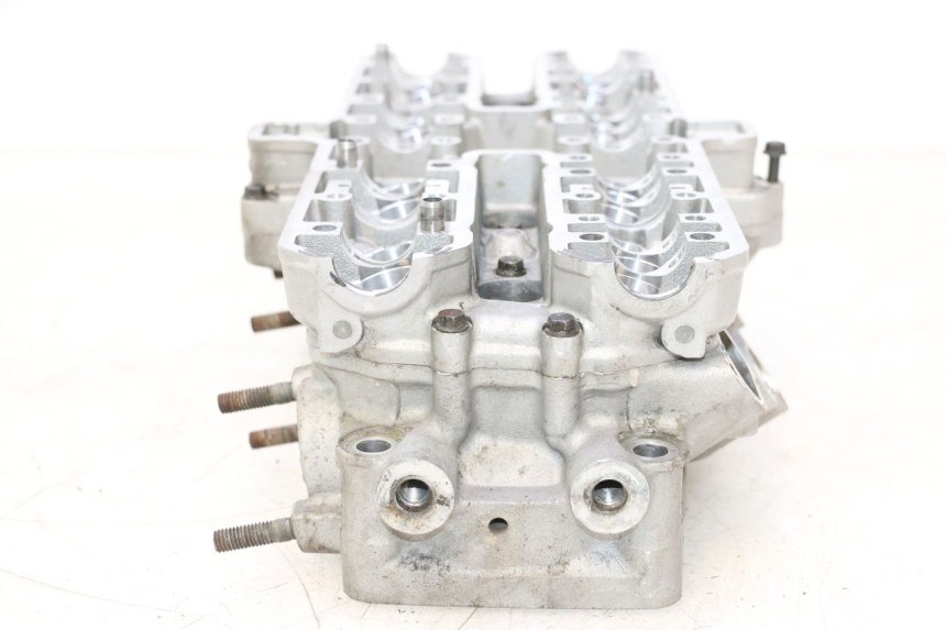 photo de CULASSE YAMAHA YZF R GENESIS 750 (1993 - 1998) - Marquages et références