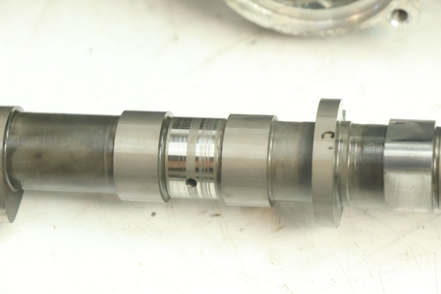photo de CULASSE YAMAHA YZF R6 600 (2008 - 2009) - Gros plan technique