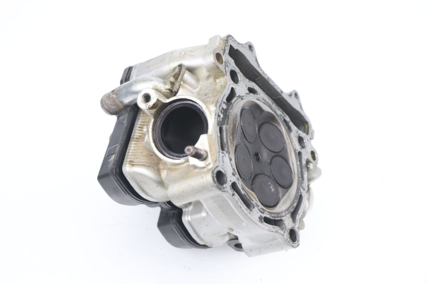 photo de CULASSE YAMAHA YZF YZ-F 450 (2006 - 2009)