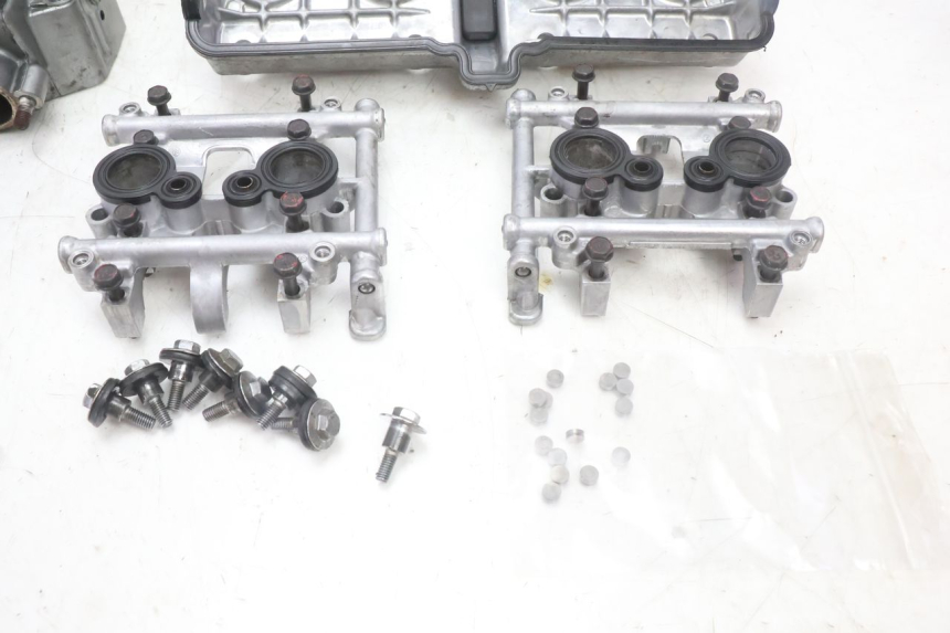 photo de CULASSE KAWASAKI ZZR 600 (1995 - 2004) - Focus structure