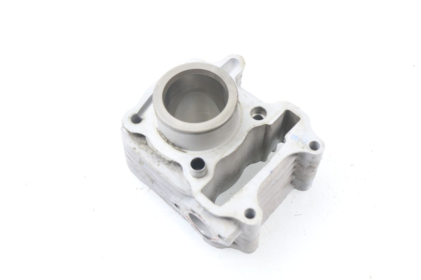 photo de CYLINDRE SYM FIDDLE 3 III 50 (2014 - 2020) - Autre angle de vue