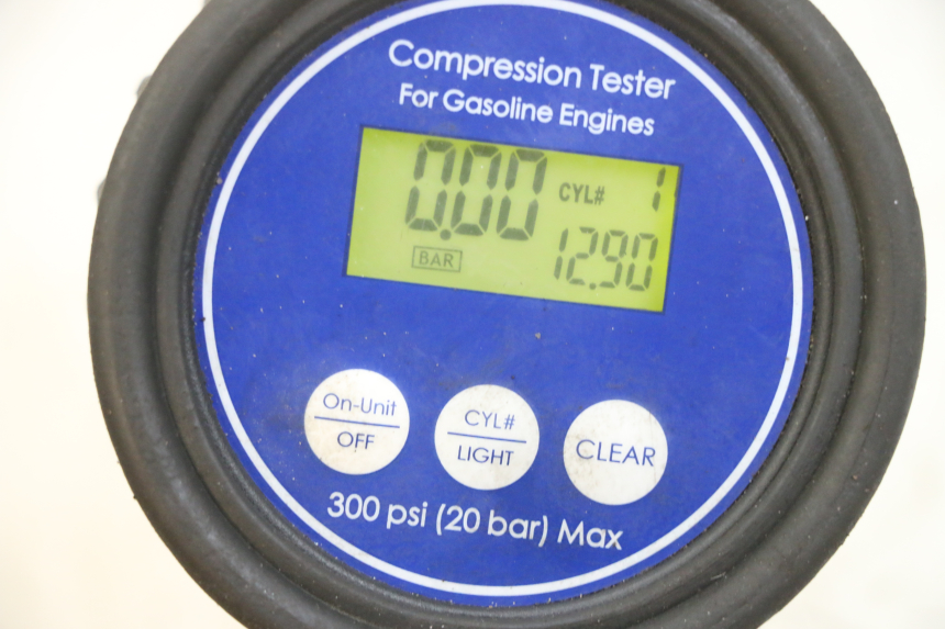 photo de CYLINDRE PISTON KYMCO AGILITY 16+ 4T 50 (2018 - 2023) - Zoom état d’usage