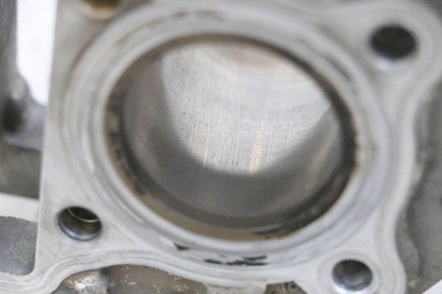 photo de CYLINDRE PISTON KYMCO AGILITY 16+ 4T 50 (2018 - 2023) - Vue d’ensemble