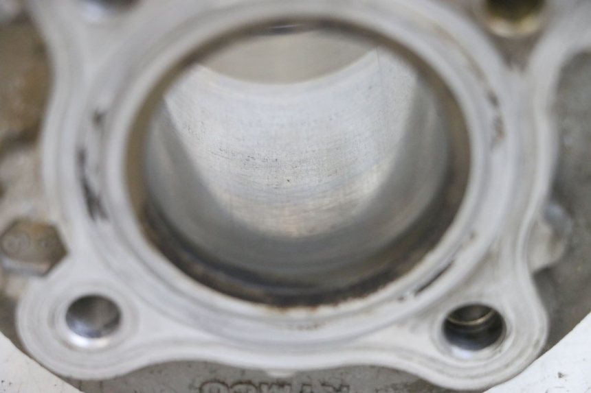 photo de CYLINDRE PISTON KYMCO AGILITY 16+ 4T 50 (2018 - 2023) - Points de fixation