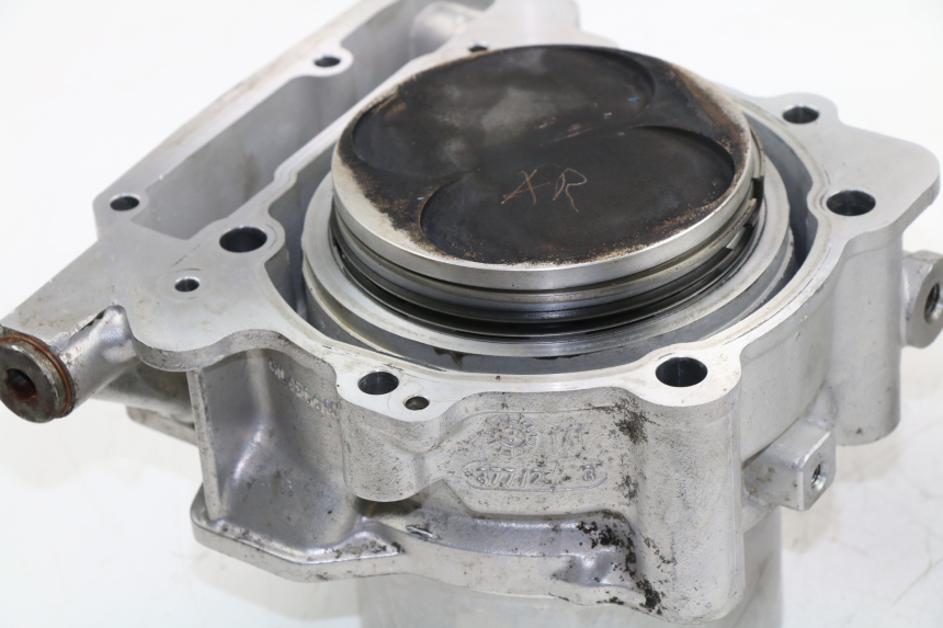 photo de CYLINDRE PISTON APRILIA RSV MILLE 1000 (2000 - 2003)
