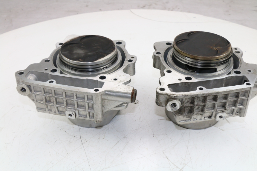 photo de CYLINDRE PISTON APRILIA RSV MILLE 1000 (2000 - 2003)