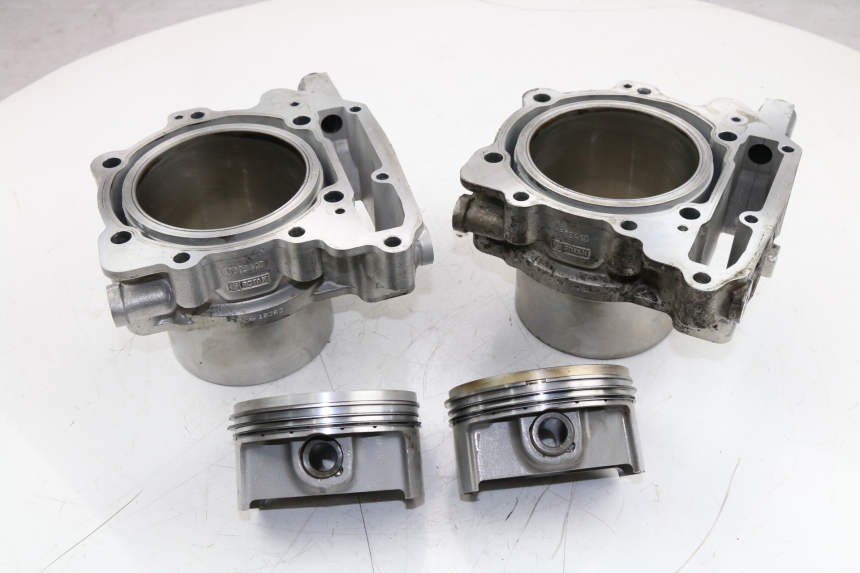 photo de CYLINDRE PISTON APRILIA RSV MILLE 1000 (2000 - 2003)