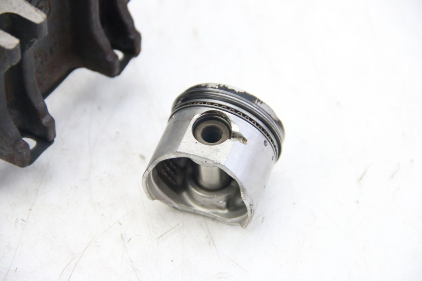 photo de CYLINDRE PISTON APRILIA SCARABEO 4T 50 (2009 - 2017)