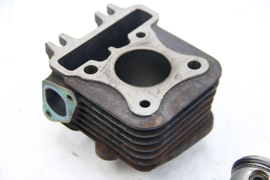 photo de CYLINDRE PISTON APRILIA SCARABEO 4T 50 (2009 - 2017)