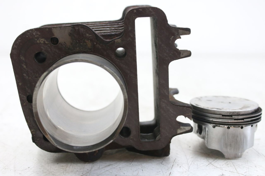 photo de CYLINDRE PISTON APRILIA SCARABEO 100 (2003 - 2012)