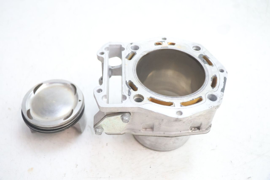 photo de CYLINDRE PISTON ARRIERE GILERA GP 800 (2007 - 2013) - Détail de la pièce