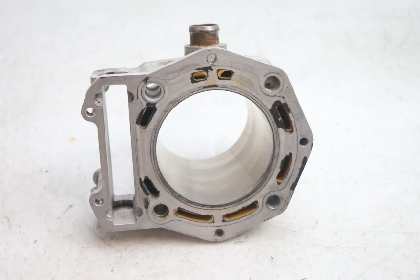 photo de CYLINDRE PISTON ARRIERE GILERA GP 800 (2007 - 2013) - Zoom qualité