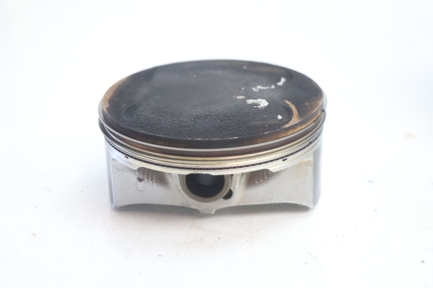 photo de CYLINDRE PISTON ARRIERE HARLEY DAVIDSON ROAD GLIDE FLTRXSE 1920 (2018 - 2022) - Focus structure
