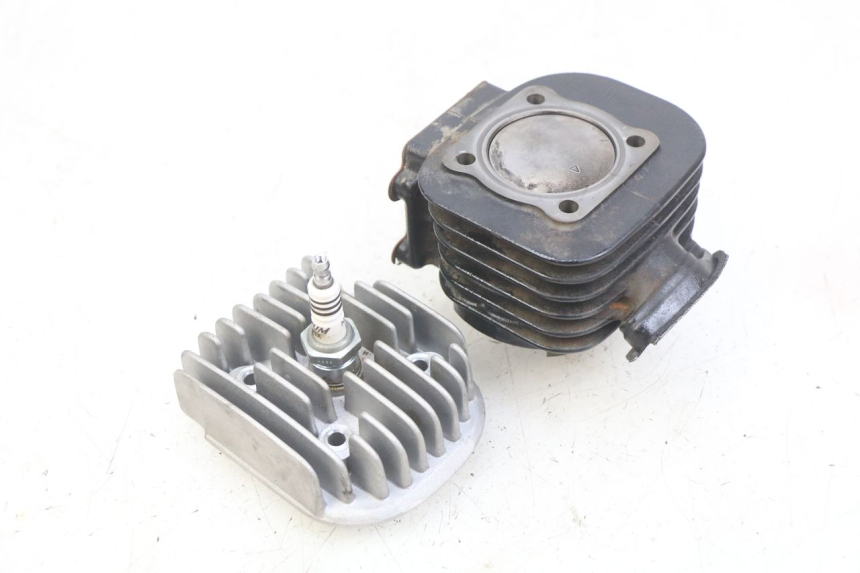 photo de CYLINDRE PISTON MBK BOOSTER SPIRIT 50 (1999 - 2003)