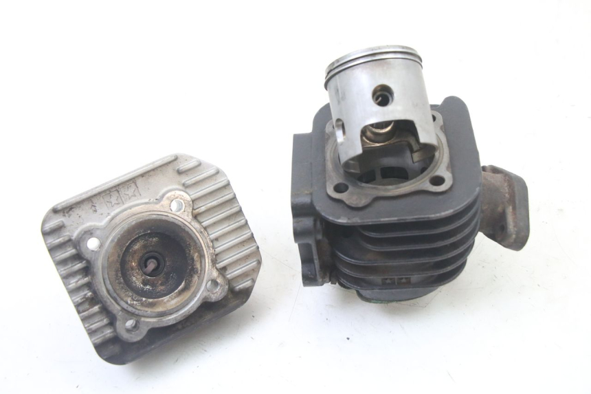 photo de CYLINDRE PISTON MBK BOOSTER SPIRIT NAKED 50 (2004 - 2017)