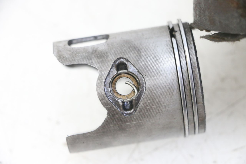 photo de CYLINDRE PISTON MBK BOOSTER SPIRIT NAKED 50 (2004 - 2017)